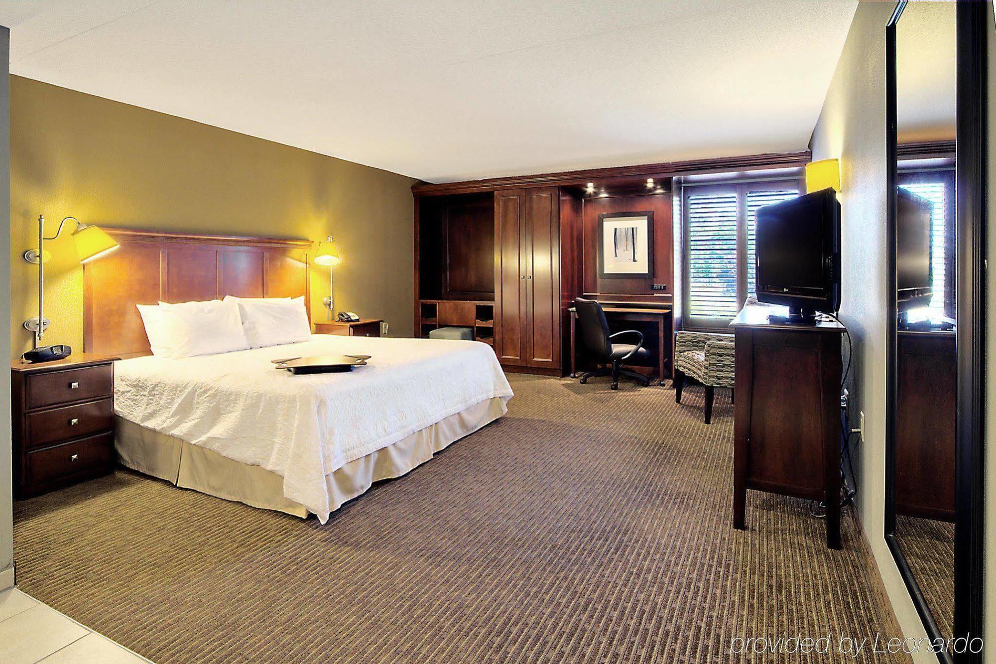 Hampton Inn Traverse City Exterior foto