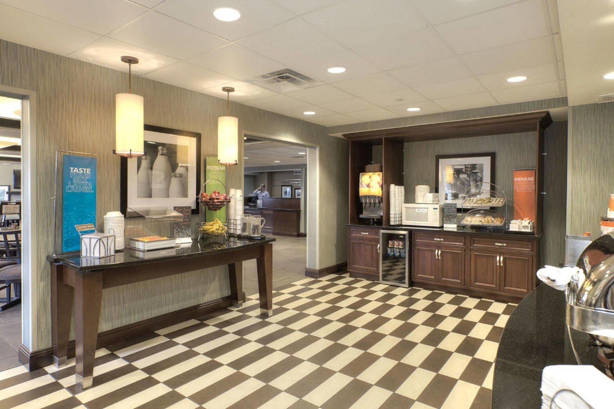 Hampton Inn Traverse City Exterior foto